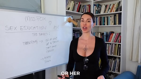 „How to Fuck“ – Sex Lesson with Ms. Fox