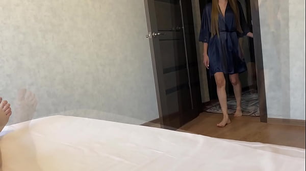 My friend’s mom showed me how to fuck the pussy of an excited MILF