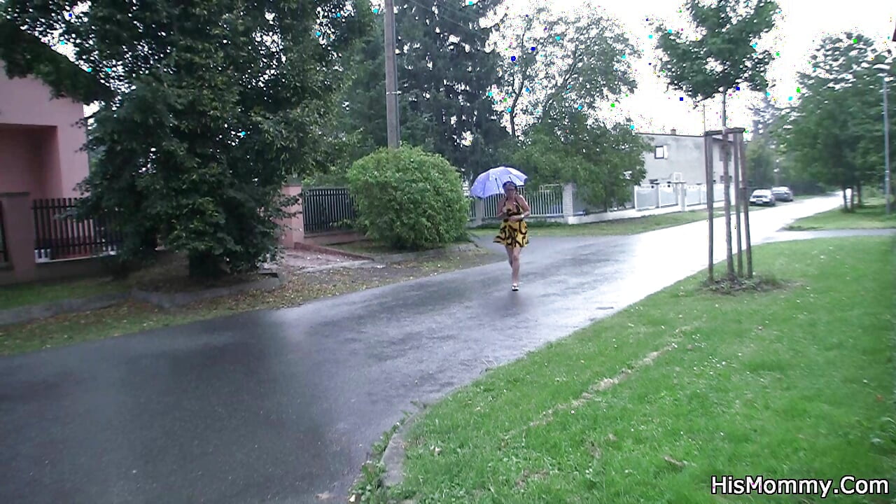 His old mom and teen gf have fun on the kitchen