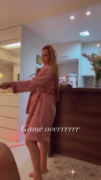 Mae e filha youtubers – adivinha o que acabamos de fazer