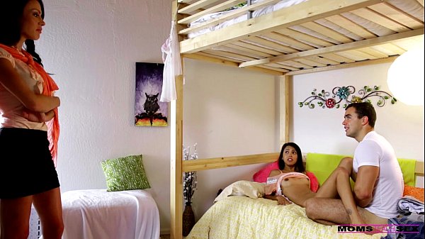 y. couple caught by mom